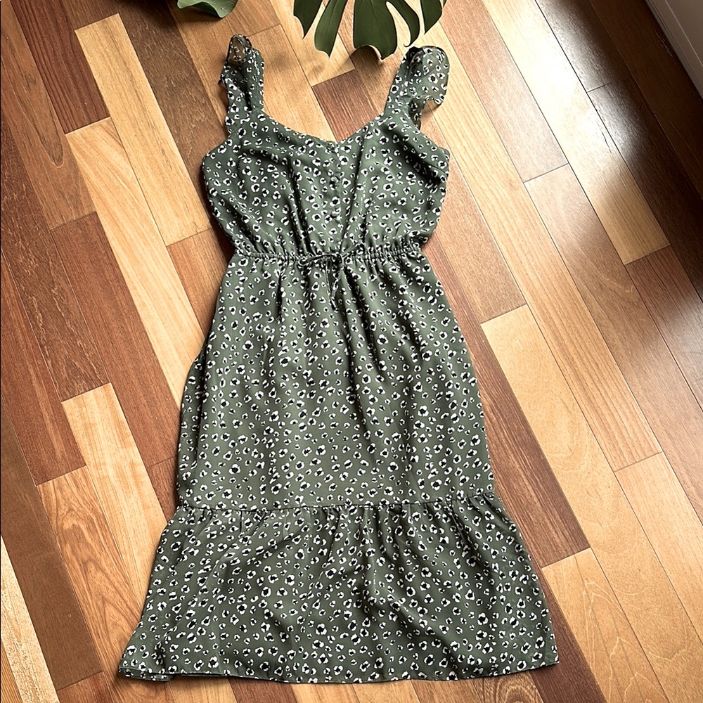 Jack by BB Dakota Green Patterned Sleeveless Midi Dress, size small